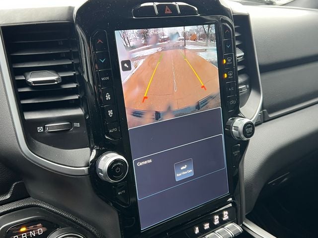 2023 RAM 1500 Big Horn Crew Cab 4x4 6'4' Box