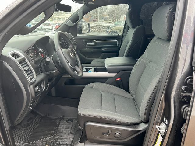 2023 RAM 1500 Big Horn Crew Cab 4x4 6'4' Box