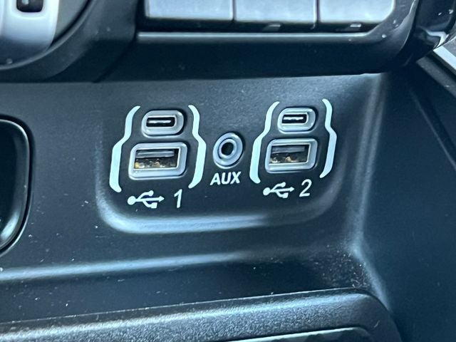 2023 RAM 1500 Big Horn Crew Cab 4x4 6'4' Box