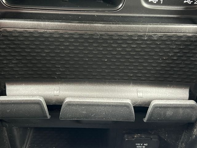 2023 RAM 1500 Big Horn Crew Cab 4x4 6'4' Box
