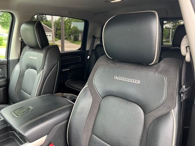 2022 RAM 1500 Laramie Crew Cab 4x4 6'4' Box