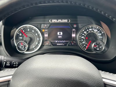 2022 RAM 1500 Laramie Crew Cab 4x4 6'4' Box