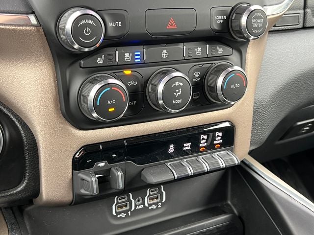 2022 RAM 1500 Laramie Crew Cab 4x4 6'4' Box