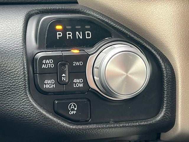 2022 RAM 1500 Laramie Crew Cab 4x4 6'4' Box