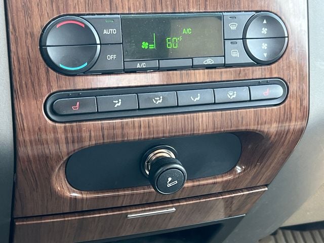 2004 Ford F-150 XLT