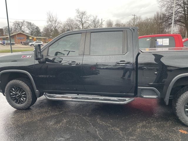 2022 Chevrolet Silverado 2500HD 4WD Crew Cab Standard Bed LTZ