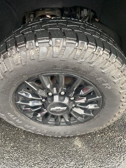 2022 Chevrolet Silverado 2500HD 4WD Crew Cab Standard Bed LTZ