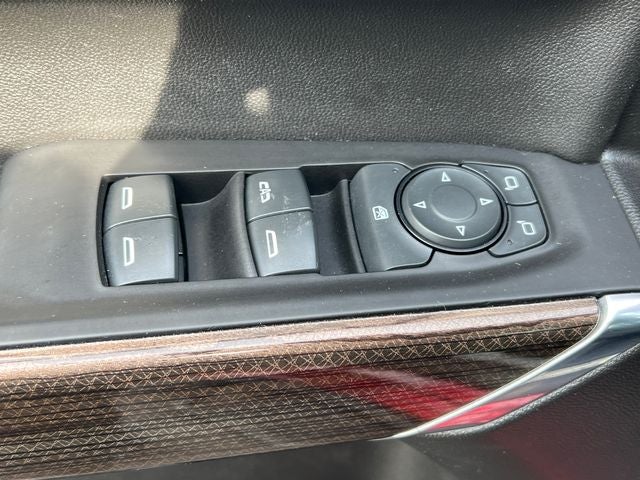 2020 Chevrolet Silverado 1500 4WD Crew Cab Short Bed RST