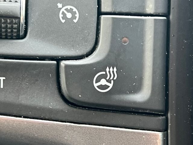 2020 Chevrolet Silverado 1500 4WD Crew Cab Short Bed RST