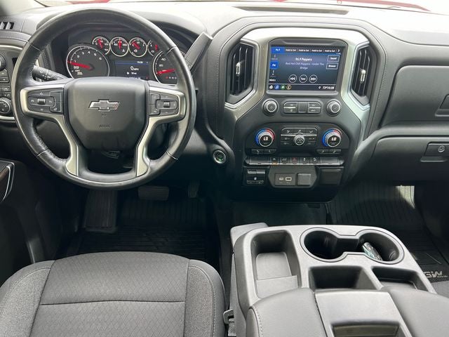 2020 Chevrolet Silverado 1500 4WD Crew Cab Short Bed RST