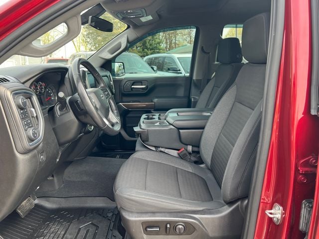 2020 Chevrolet Silverado 1500 4WD Crew Cab Short Bed RST