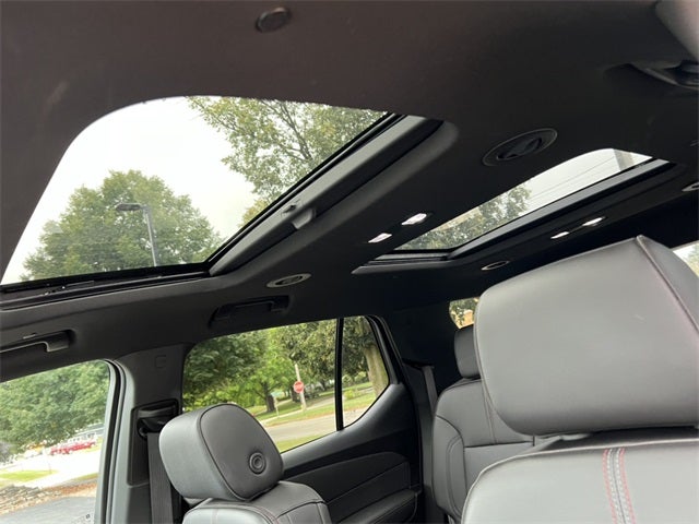 2023 Chevrolet Traverse AWD RS