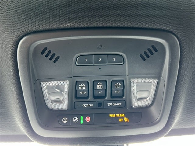 2023 Chevrolet Traverse AWD RS