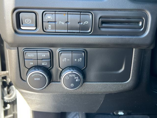 2022 Chevrolet Tahoe 4WD RST