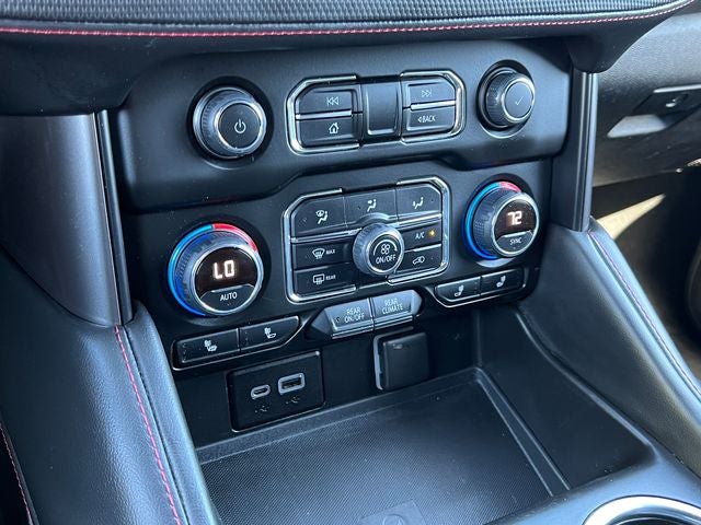 2022 Chevrolet Tahoe 4WD RST