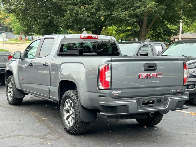 2022 GMC Canyon AT4 w/Cloth