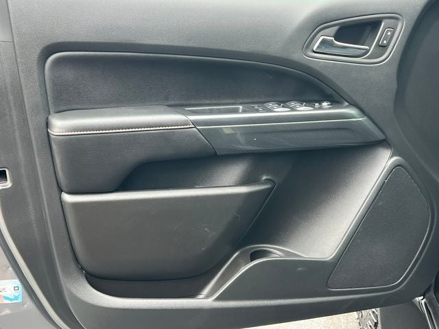 2022 GMC Canyon AT4 w/Cloth