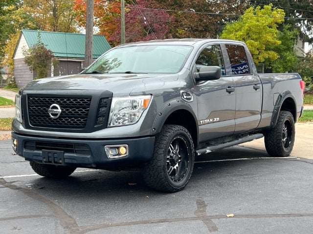 2016 Nissan TITAN XD S Diesel