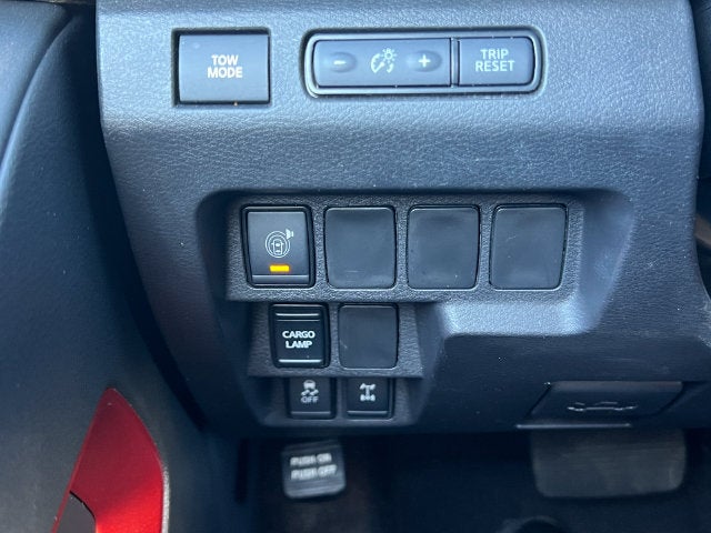 2026 Nissan Frontier Crew Cab PRO-4X 4x4
