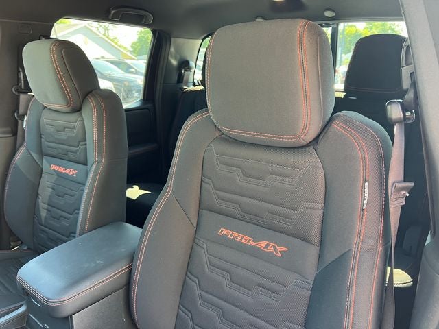 2023 Nissan Frontier Crew Cab PRO-4X 4x4