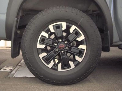 2023 Nissan Frontier Crew Cab PRO-4X 4x4