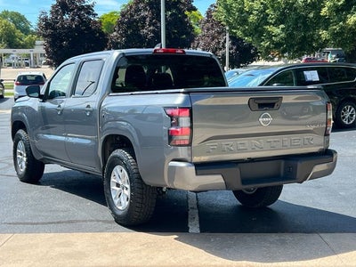 2024 Nissan Frontier Crew Cab SV 4x4