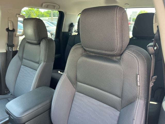 2024 Nissan Frontier Crew Cab SV 4x4