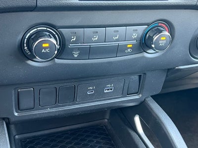 2024 Nissan Frontier Crew Cab SV 4x4