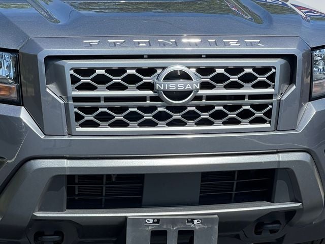 2024 Nissan Frontier Crew Cab SV 4x4