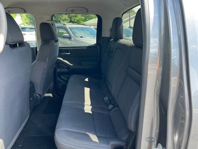 2024 Nissan Frontier Crew Cab SV 4x4