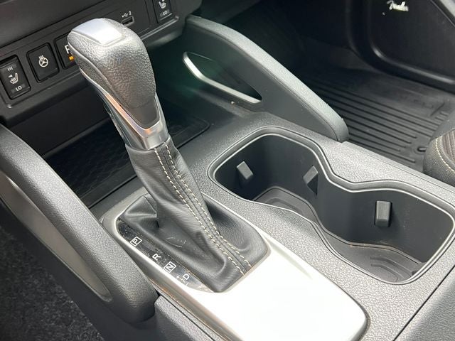 2023 Nissan Frontier Crew Cab SV 4x4
