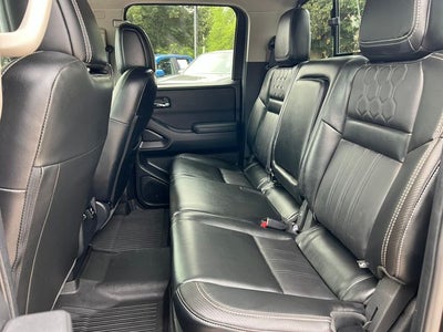 2023 Nissan Frontier Crew Cab SV 4x4