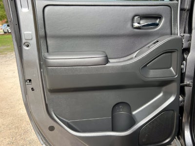 2023 Nissan Frontier Crew Cab SV 4x4