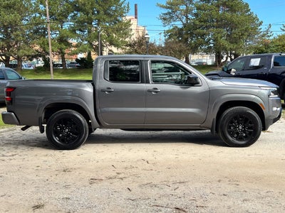 2023 Nissan Frontier Crew Cab SV 4x4