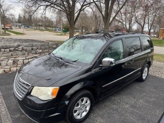 2010 Chrysler Town &amp; Country Touring