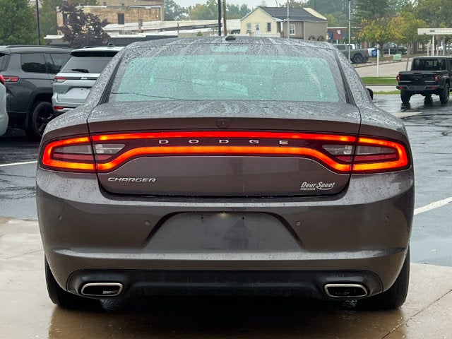2020 Dodge Charger SXT RWD