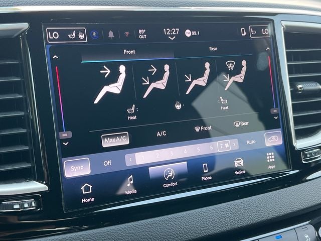 2025 Chrysler Pacifica Select