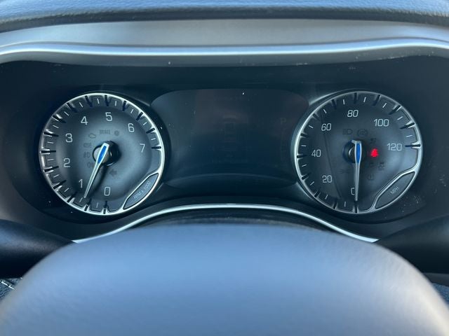 2027 Chrysler Pacifica PACIFICA SELECT