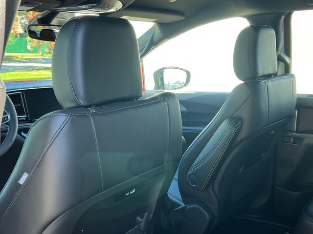 2027 Chrysler Pacifica PACIFICA SELECT