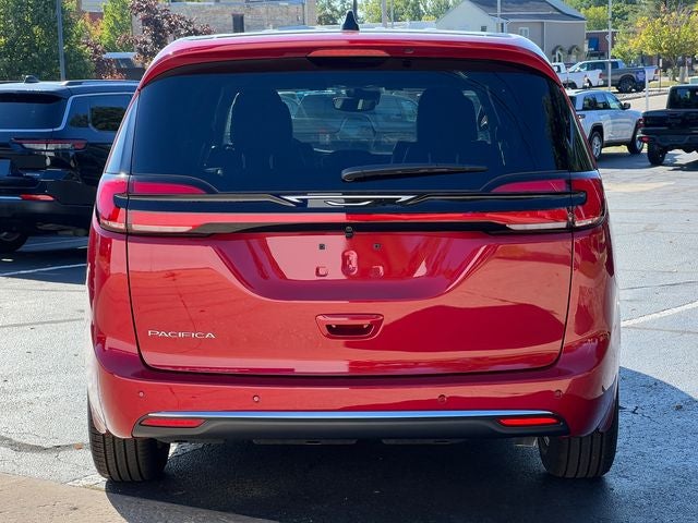 2027 Chrysler Pacifica PACIFICA SELECT