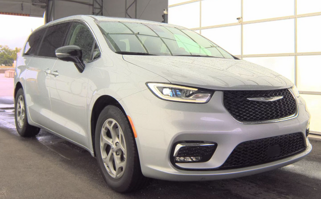 2024 Chrysler Pacifica Limited