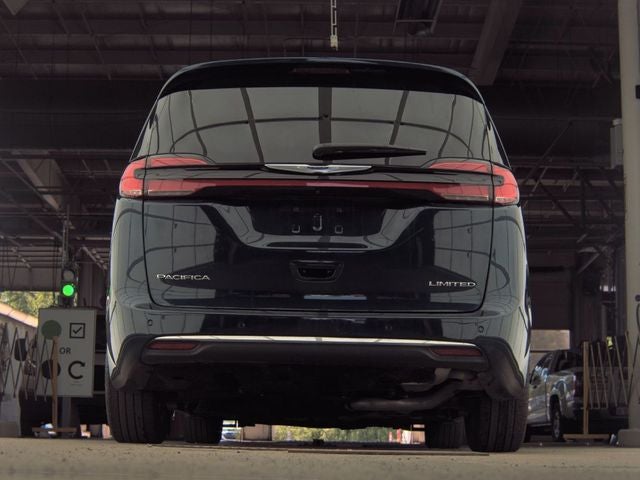 2024 Chrysler Pacifica Limited