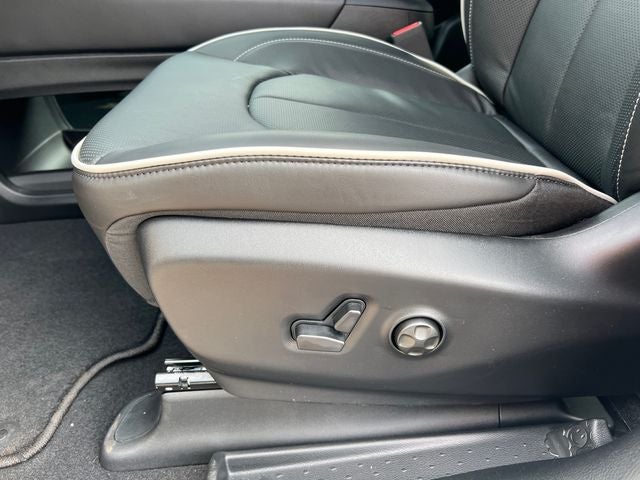 2027 Chrysler Pacifica PACIFICA LIMITED