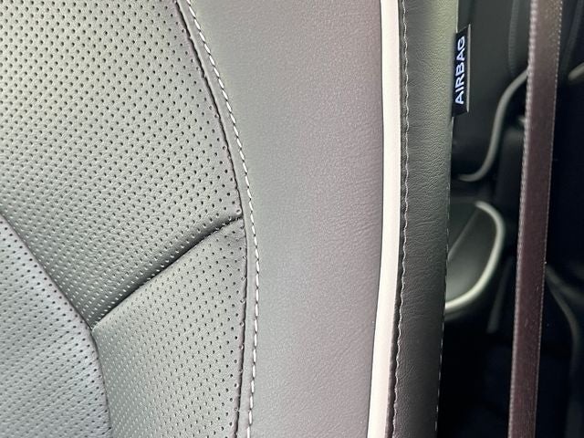 2027 Chrysler Pacifica PACIFICA LIMITED