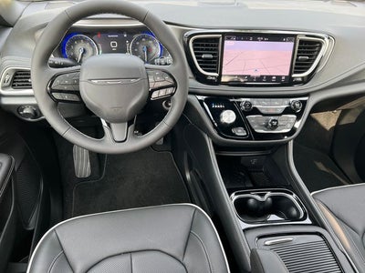 2027 Chrysler Pacifica PACIFICA LIMITED