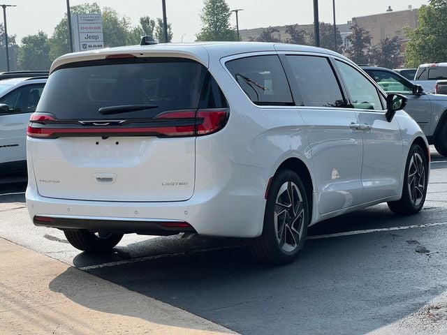 2027 Chrysler Pacifica PACIFICA LIMITED