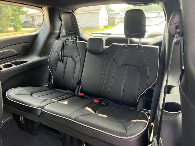 2027 Chrysler Pacifica PACIFICA LIMITED