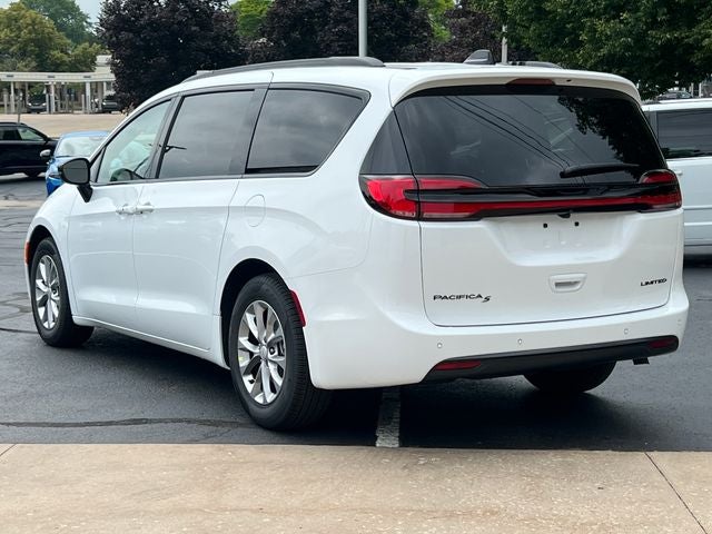 2027 Chrysler Pacifica PACIFICA LIMITED