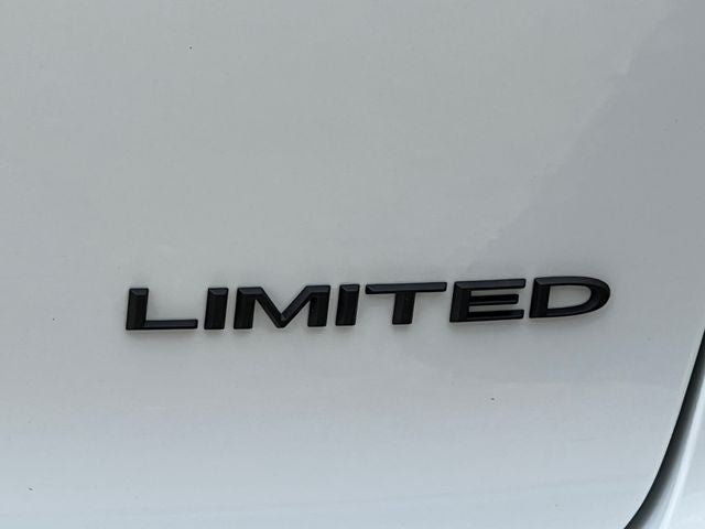 2027 Chrysler Pacifica PACIFICA LIMITED