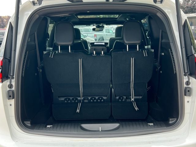 2027 Chrysler Pacifica PACIFICA LIMITED